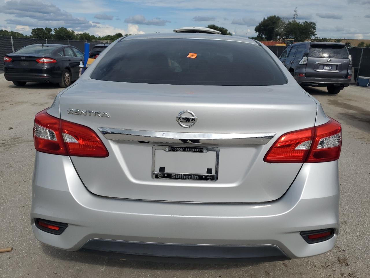 2018 Nissan Sentra S VIN: 3N1AB7AP5JY316989 Lot: 81418215