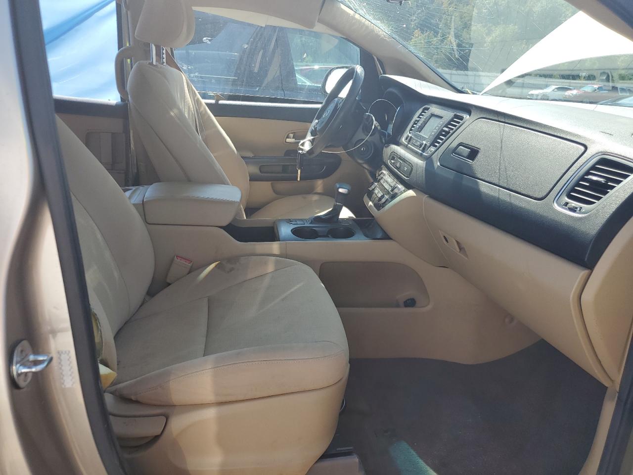 2017 Kia Sedona Lx VIN: KNDMB5C18H6302156 Lot: 81033375