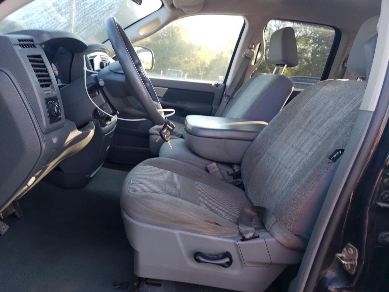 2007 Dodge Ram 1500 St VIN: 1D7HU18P07S135059 Lot: 83855125
