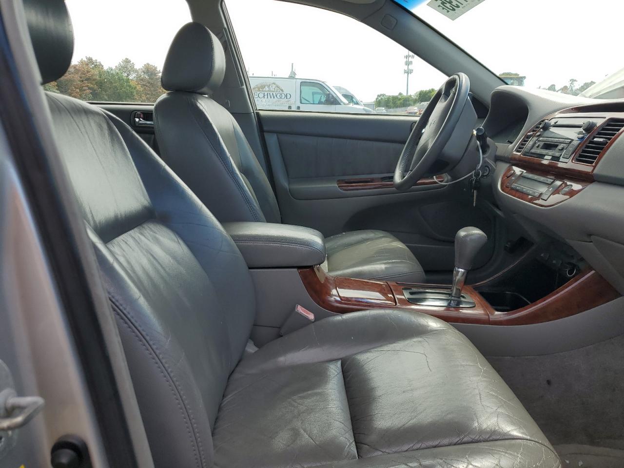 2003 Toyota Camry Le VIN: 4T1BF30K83U036750 Lot: 71261195