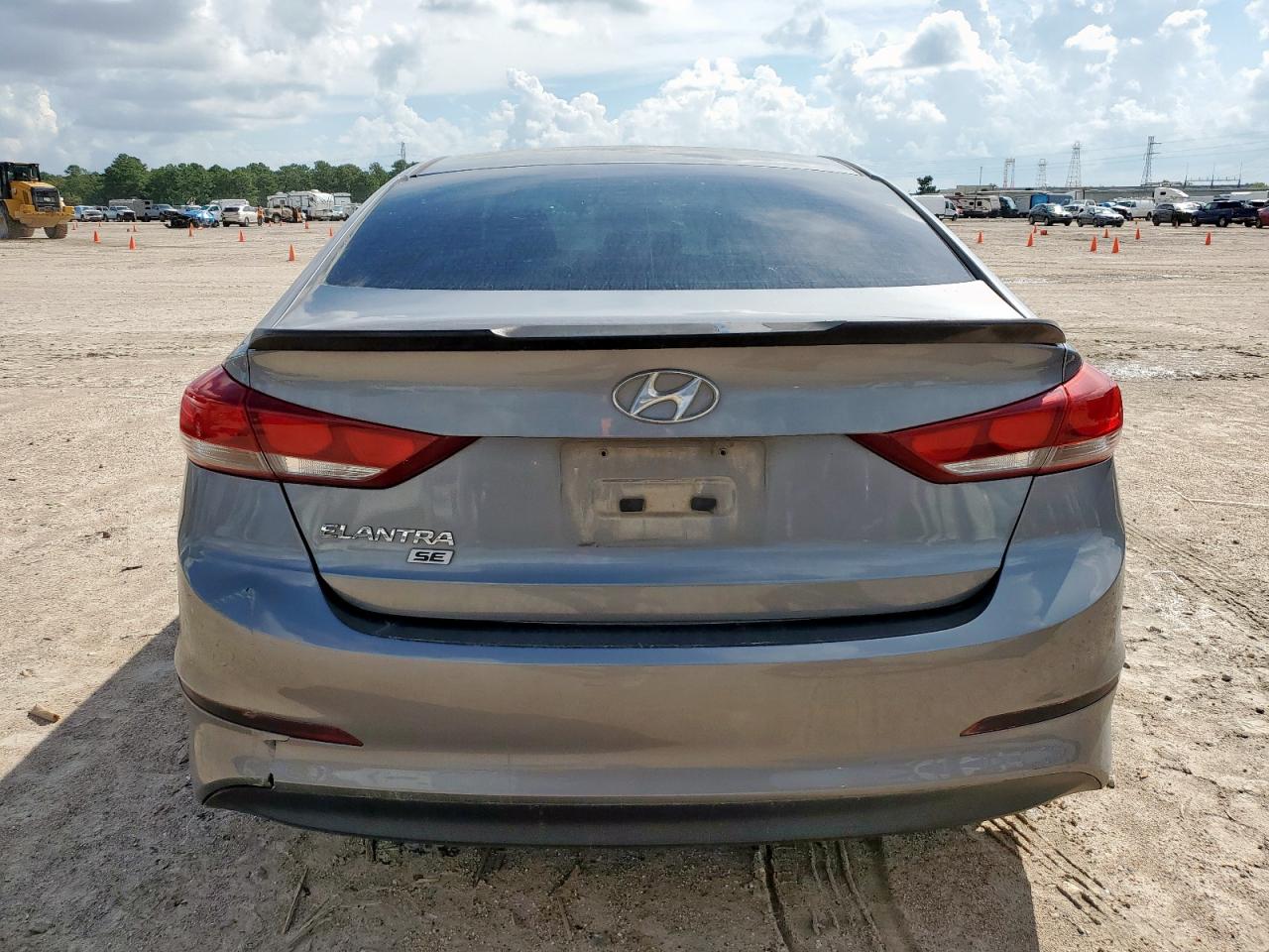 2018 Hyundai Elantra Se VIN: 5NPD74LF7JH309912 Lot: 81683405