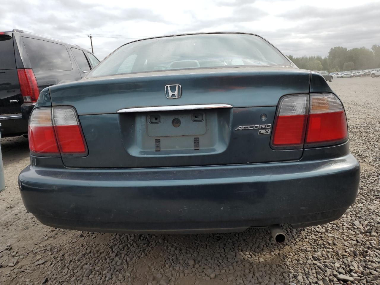 1996 Honda Accord Lx VIN: 1HGCD5634TA059794 Lot: 80308465