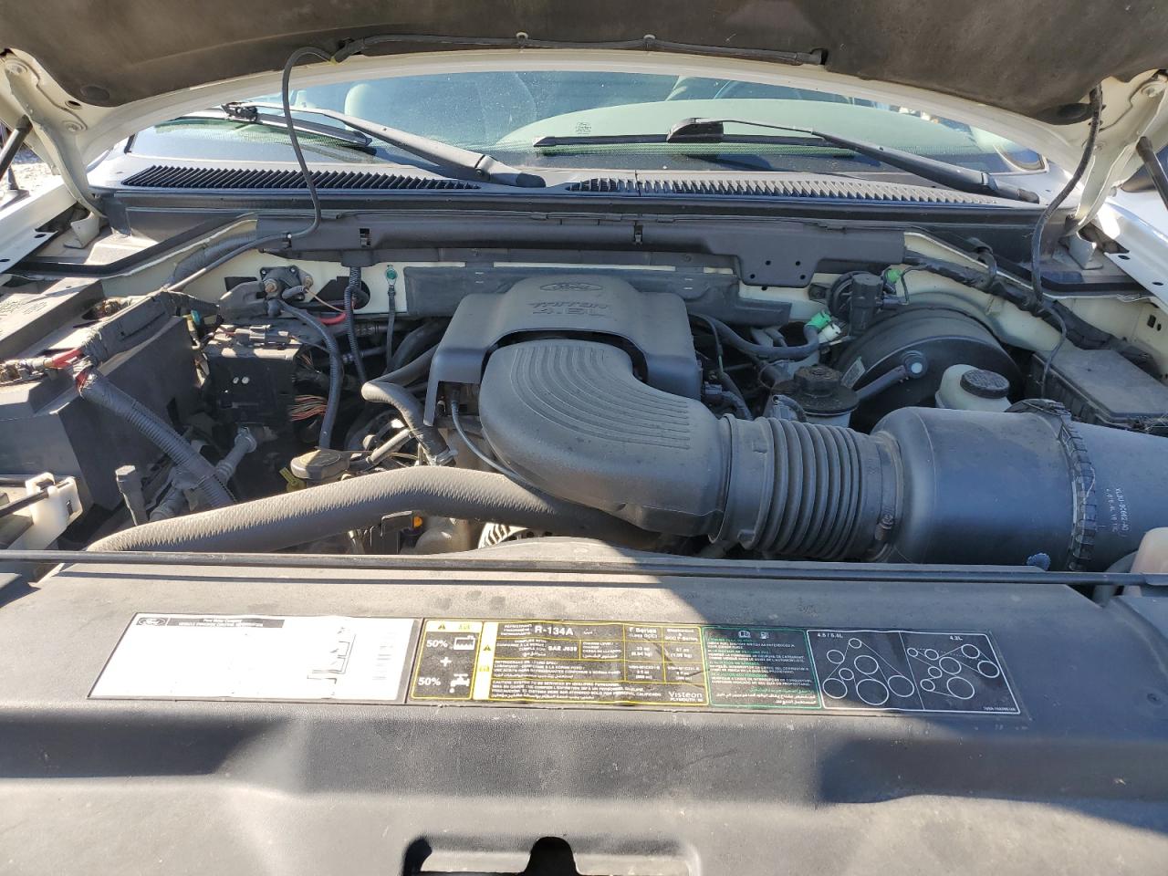 2001 Ford F150 VIN: 2FTRF17W41CB05107 Lot: 81836265