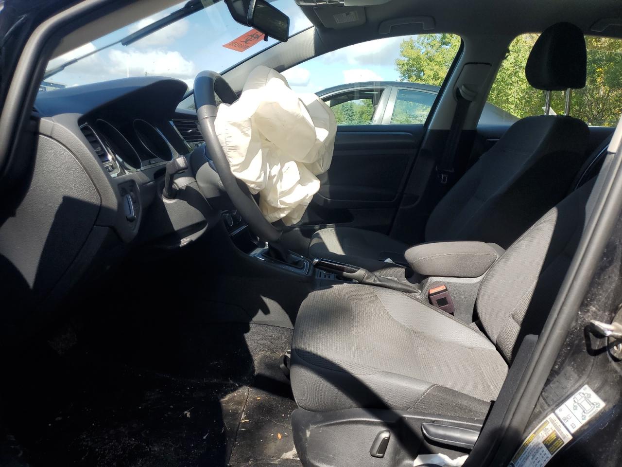 2021 Volkswagen Golf VIN: 3VWG57AU1MM013897 Lot: 82142205