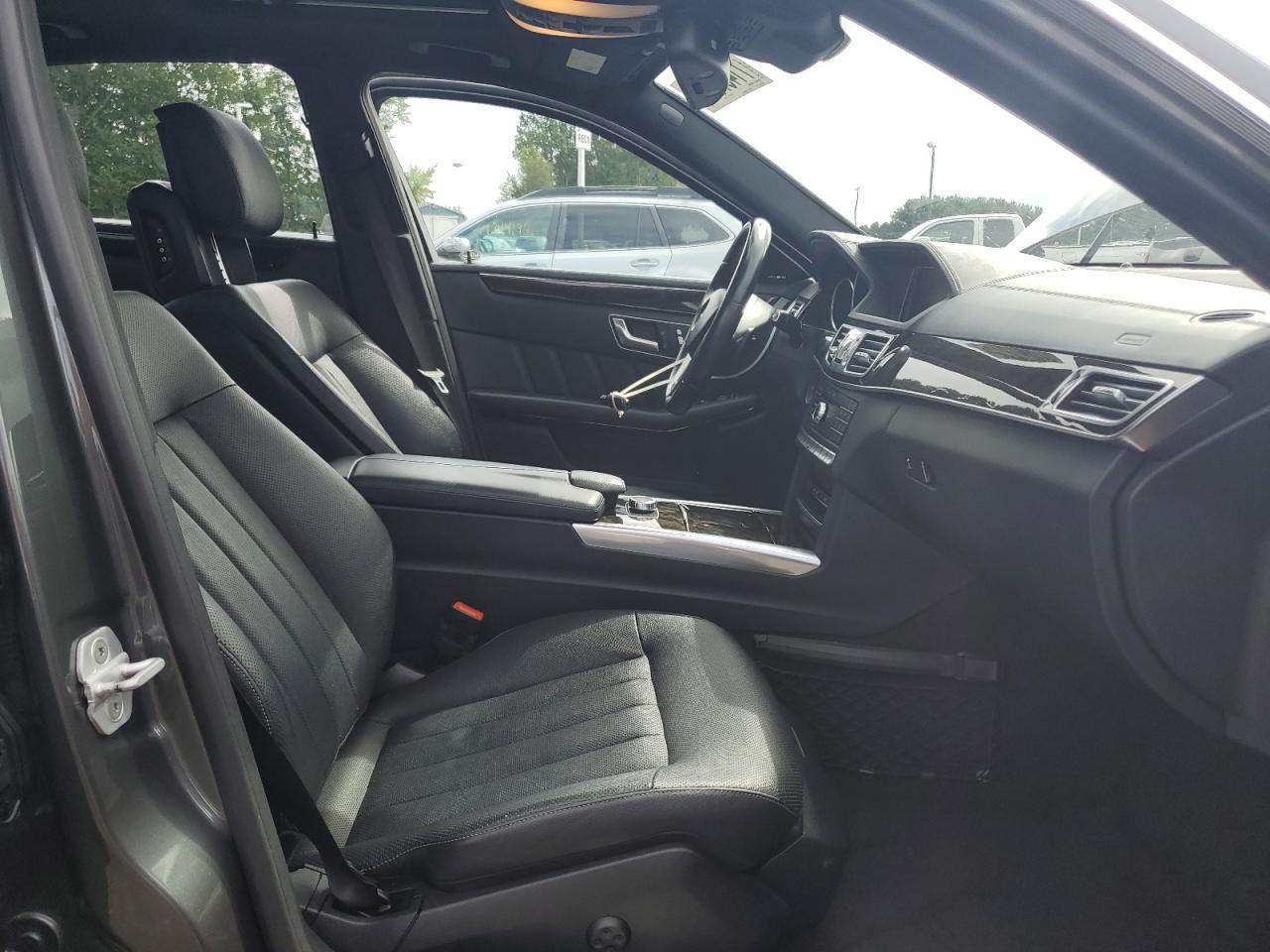 2016 Mercedes-Benz E 400 4Matic VIN: WDDHF6HB7GB194959 Lot: 71467575