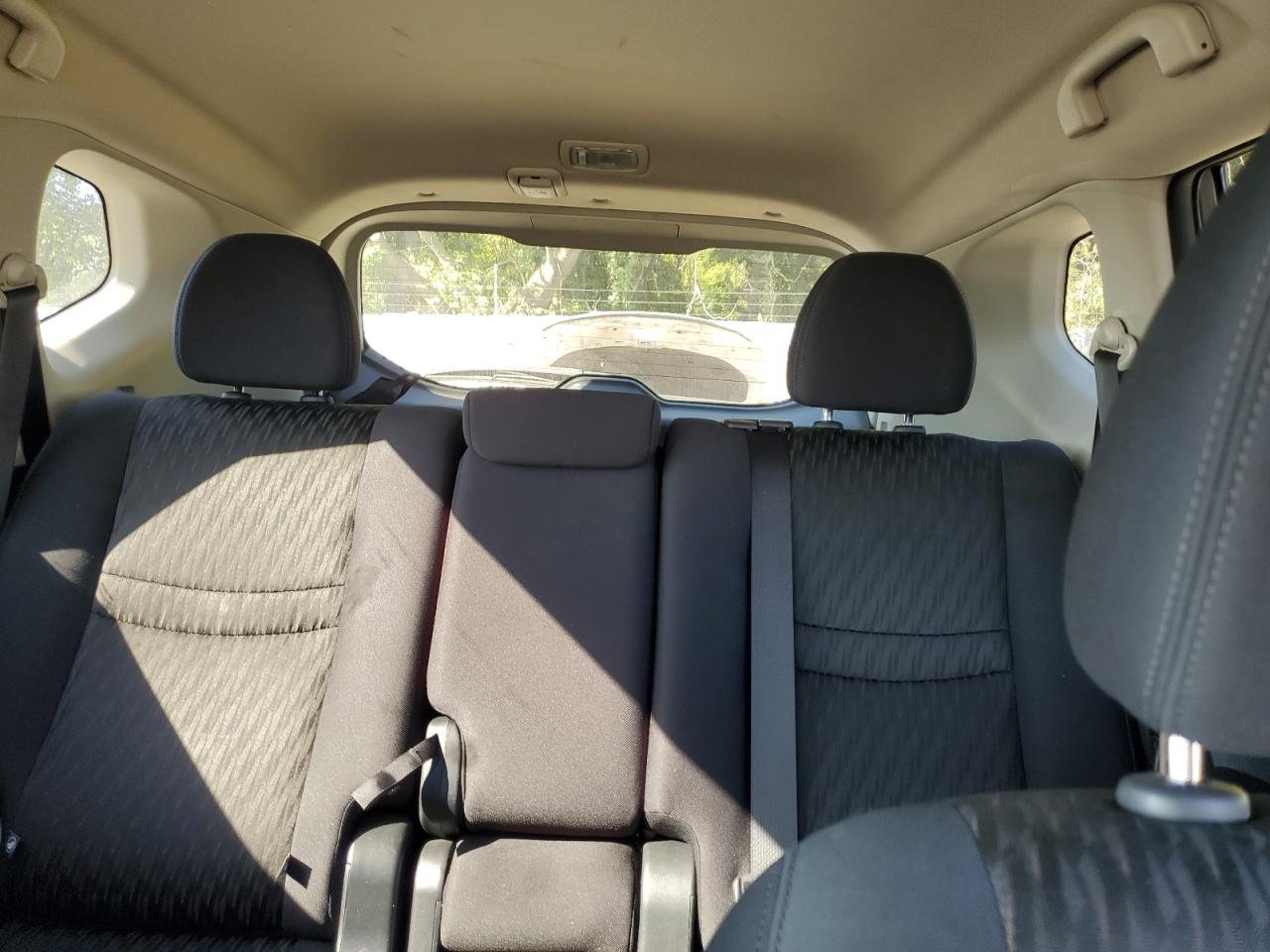 2017 Nissan Rogue Sv VIN: 5N1AT2MV5HC852153 Lot: 81064955