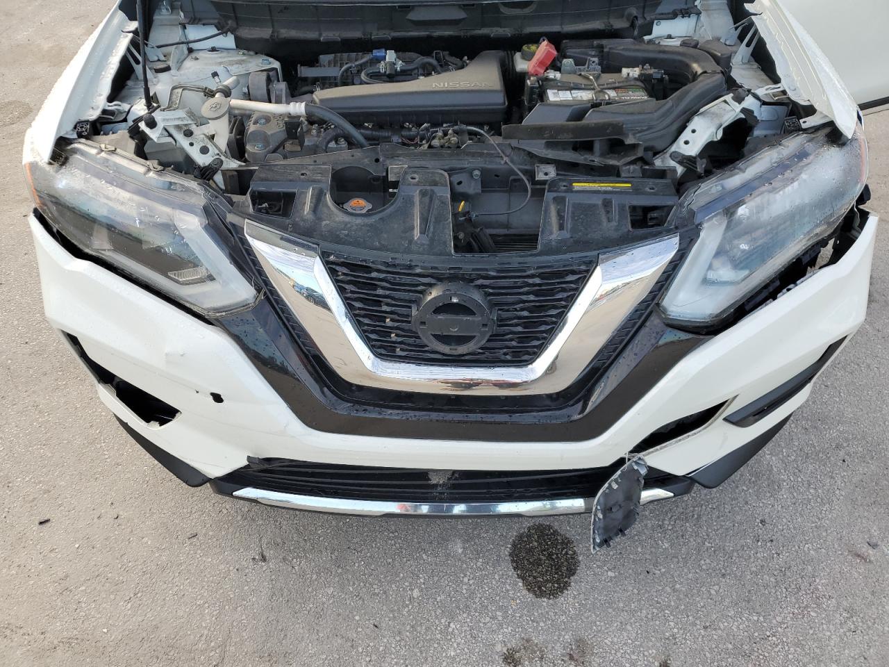 2017 Nissan Rogue S VIN: JN8AT2MT5HW148136 Lot: 80639695