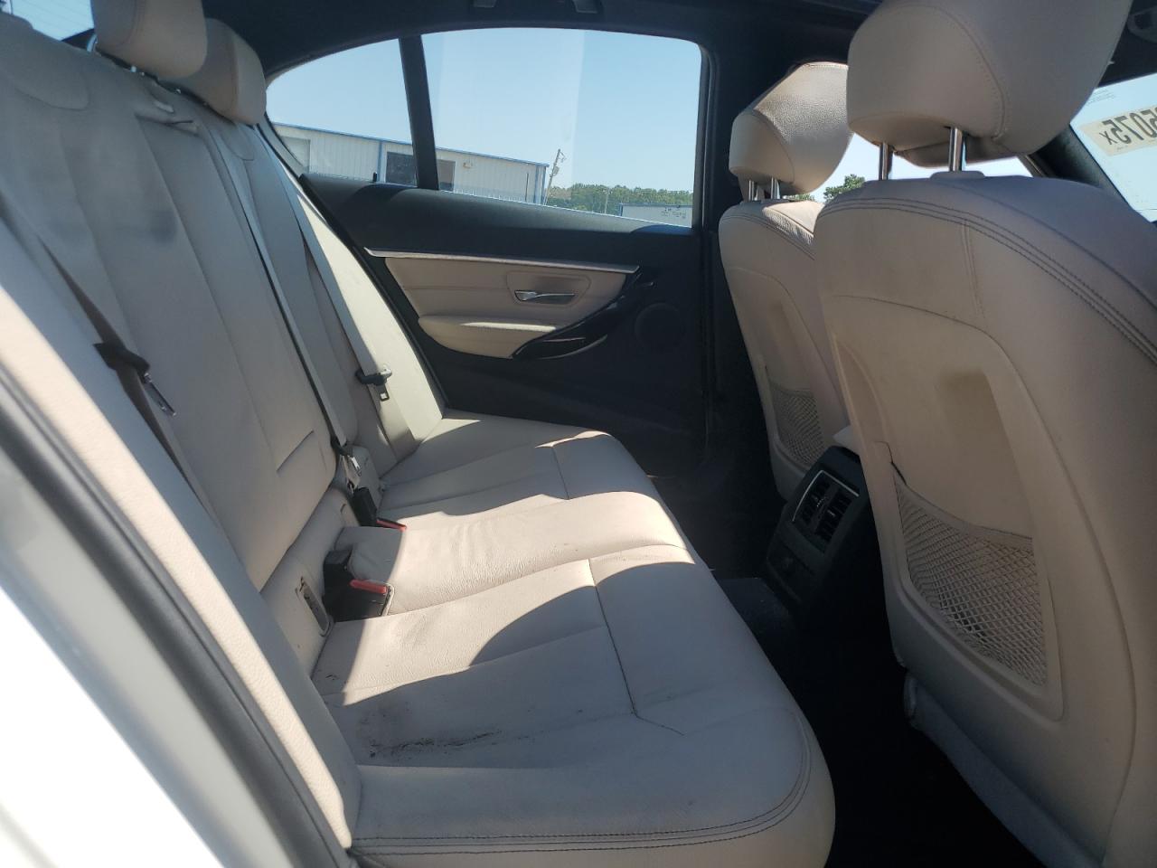 2018 BMW 330 Xi VIN: WBA8D9G55JNU68675 Lot: 80465075