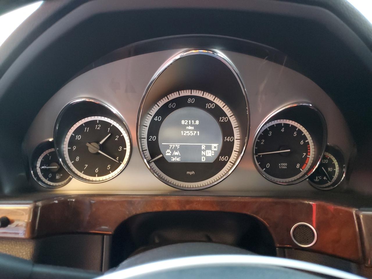 2010 Mercedes-Benz E 550 VIN: WDDHF7CB5AA109403 Lot: 81671655