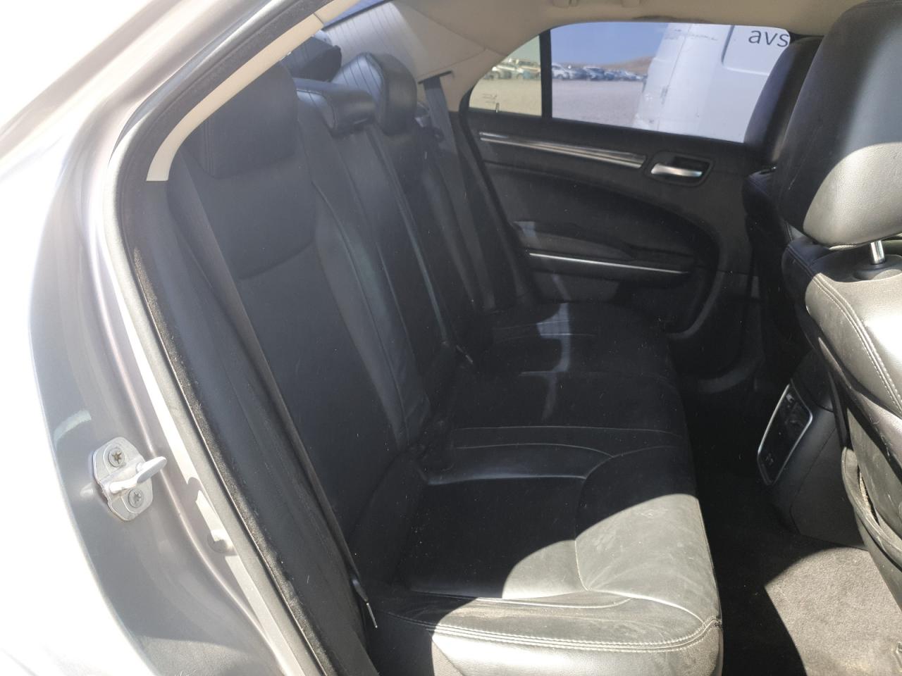 2016 Chrysler 300 Limited VIN: 2C3CCAAG0GH235496 Lot: 80209885