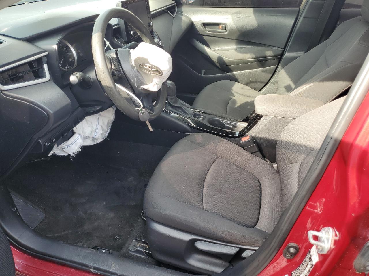 2022 Toyota Corolla Le VIN: JTDEPMAE4NJ195797 Lot: 80676095