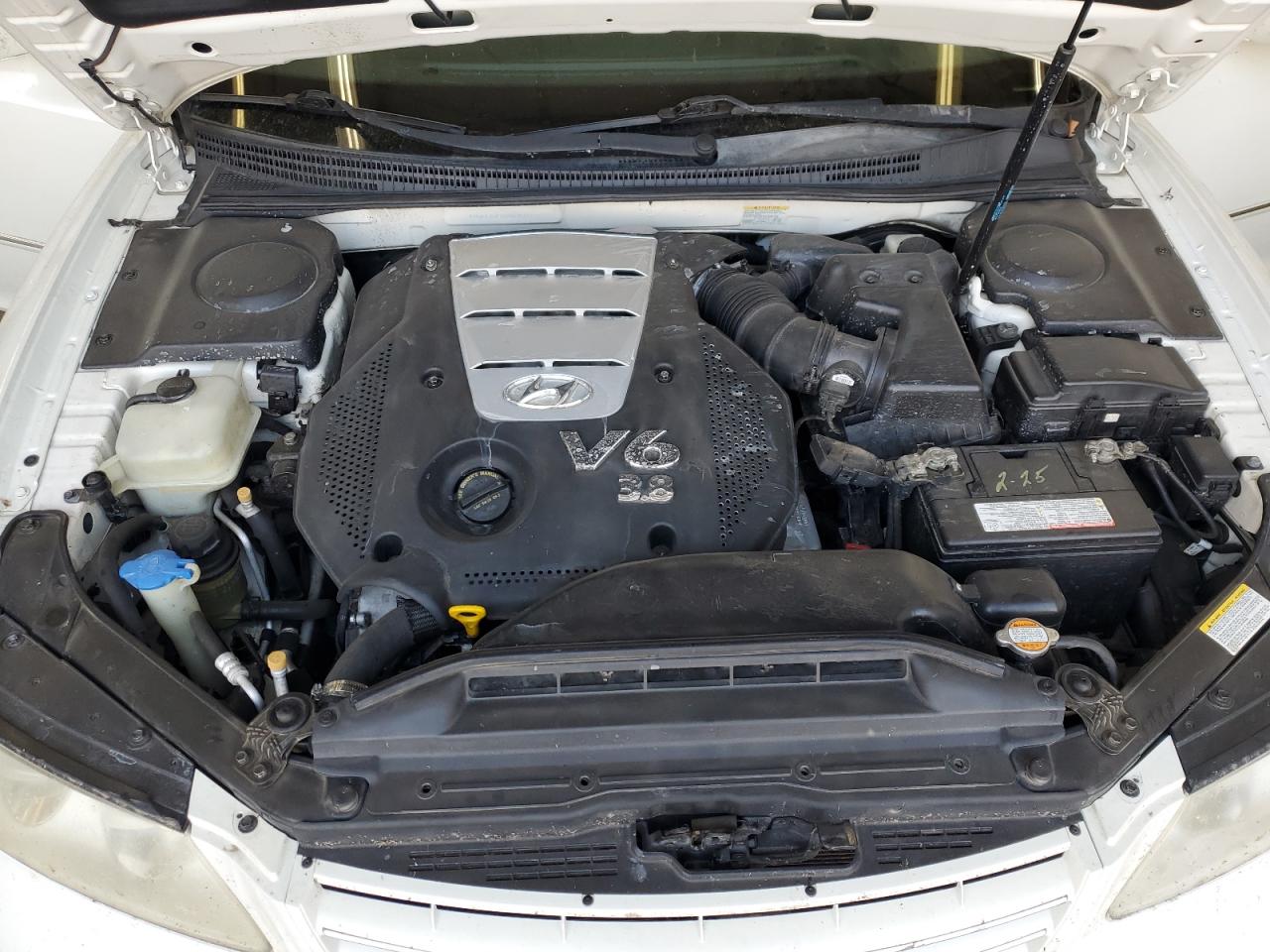 2006 Hyundai Azera Se VIN: KMHFC46F46A080437 Lot: 81836775