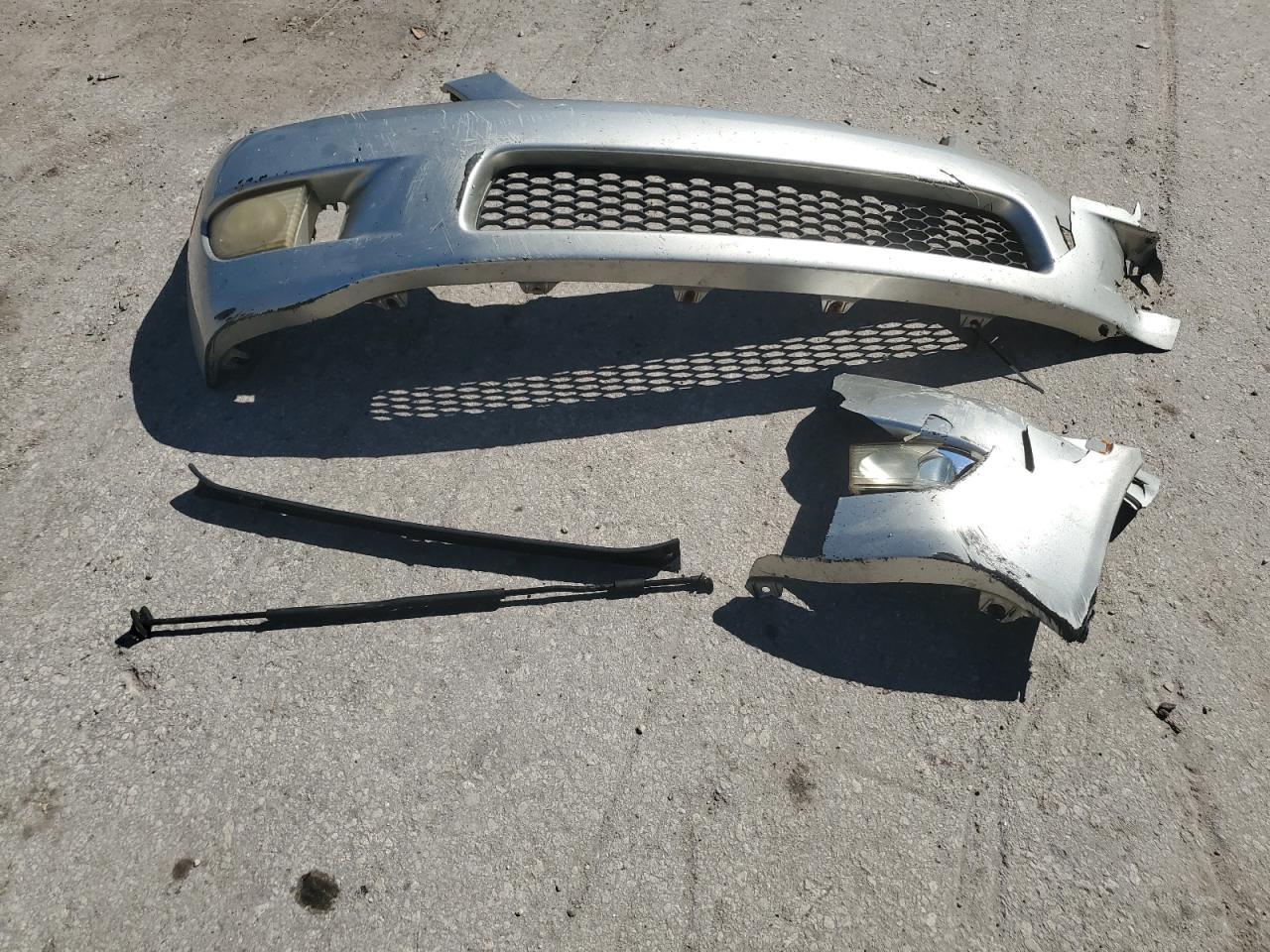 2001 Lexus Is 300 VIN: JTHBD182010008768 Lot: 71898955