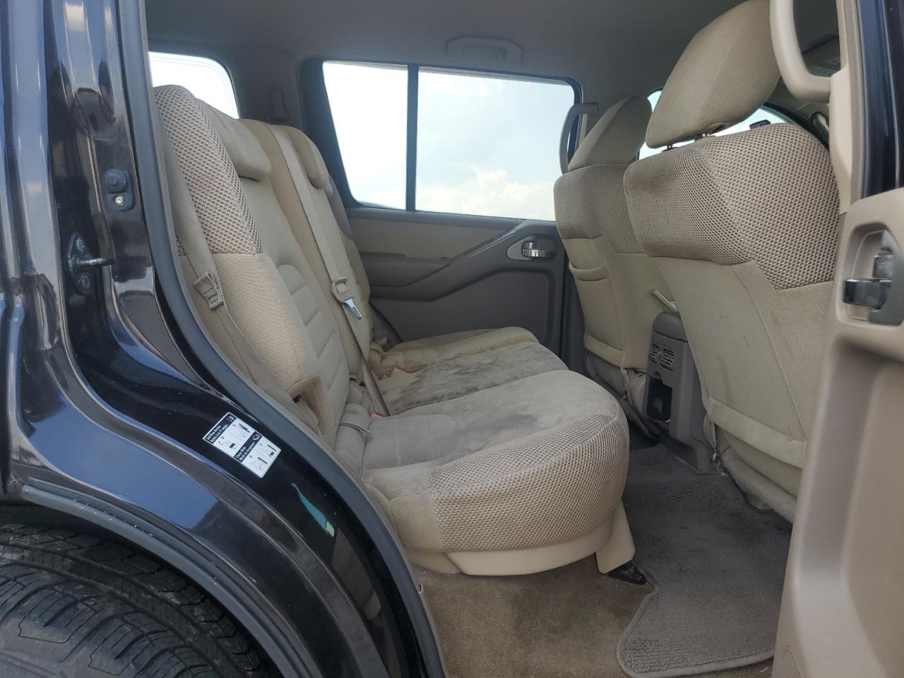 2011 Nissan Pathfinder S VIN: 5N1AR1NN1BC633639 Lot: 81492175