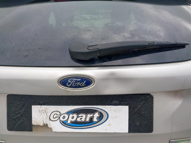 2016 FORD FOCUS ZETEC 
