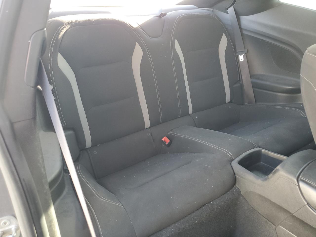 2020 Chevrolet Camaro Ls VIN: 1G1FB1RS5L0111820 Lot: 80691025