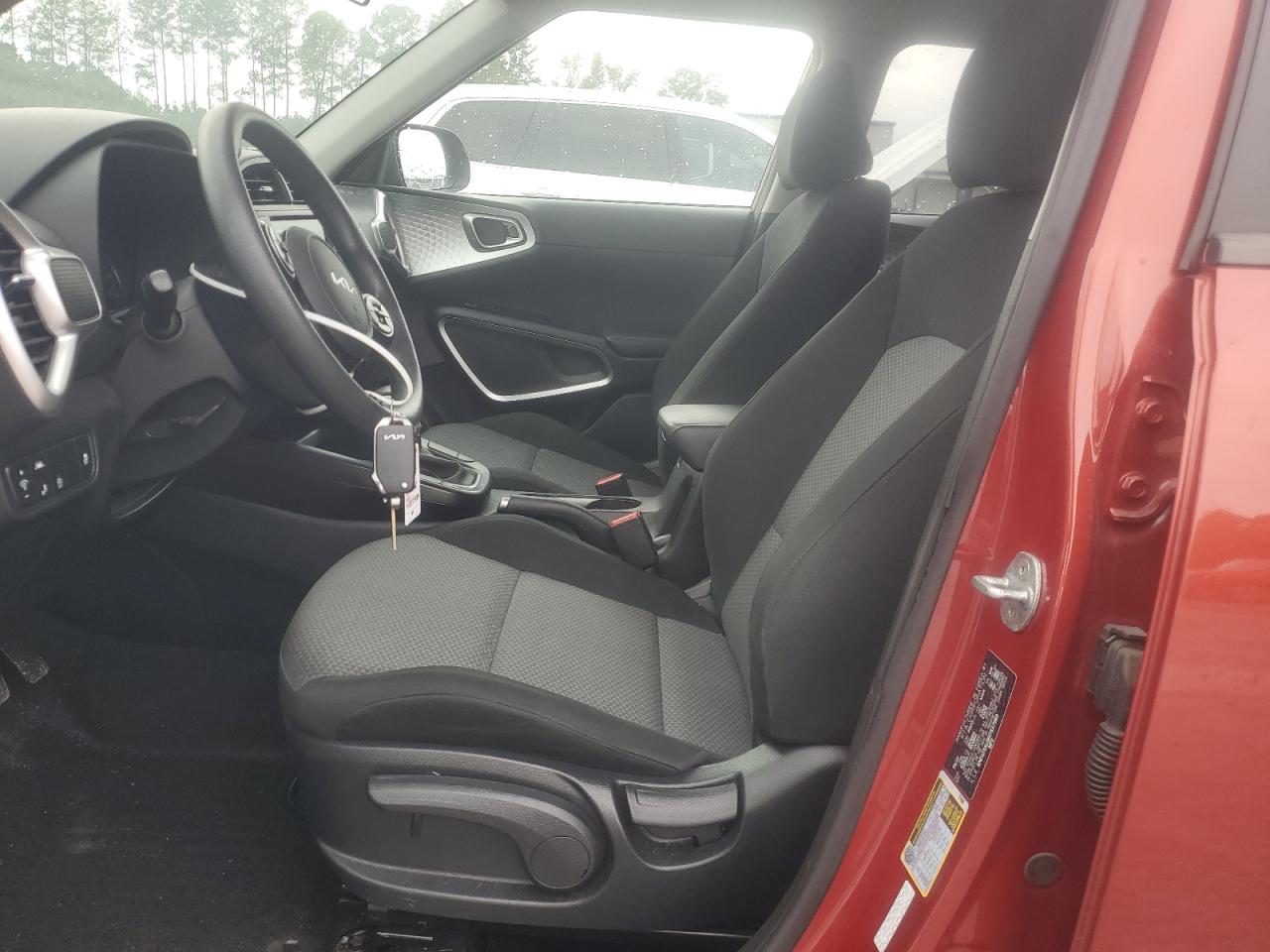 2022 Kia Soul Lx VIN: KNDJ23AU9N7837989 Lot: 83940205