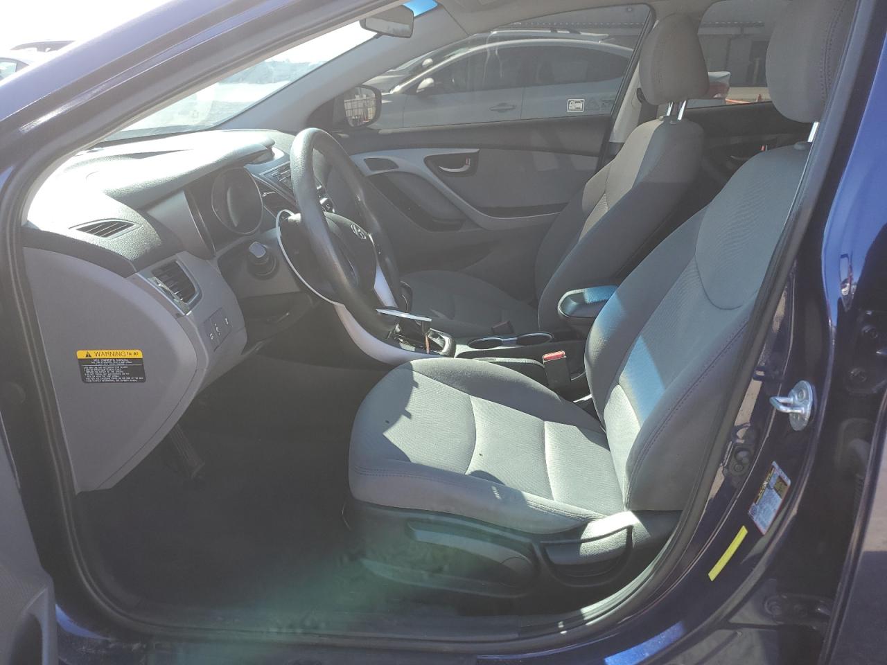 2014 Hyundai Elantra Se VIN: 5NPDH4AE7EH469981 Lot: 83982975