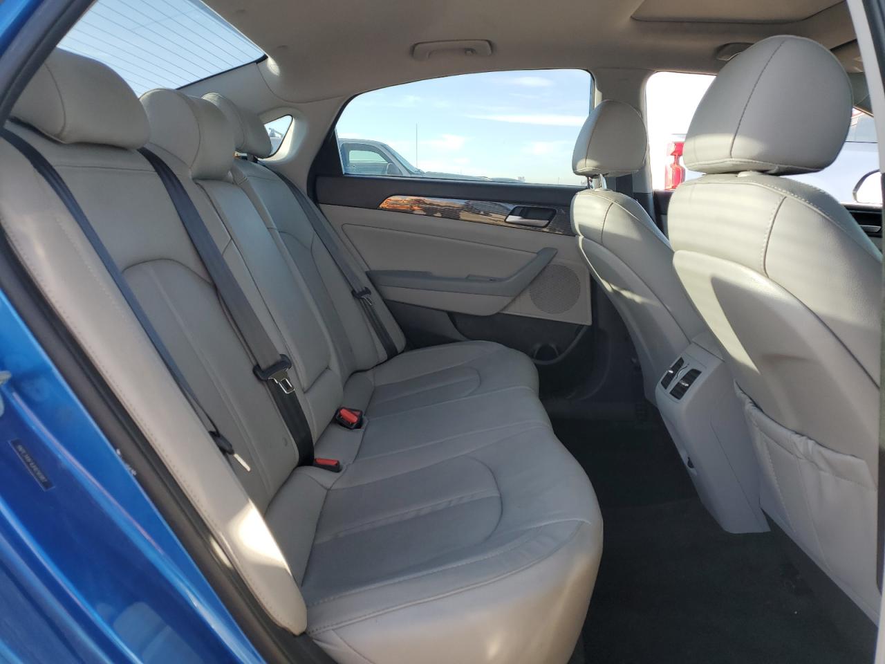 2018 Hyundai Sonata Sport VIN: 5NPE34AF4JH656987 Lot: 81900225