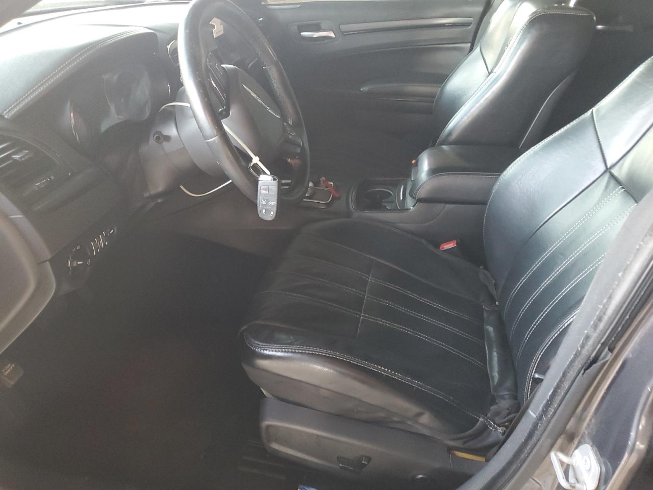 2016 Chrysler 300 S VIN: 2C3CCABG1GH269431 Lot: 81165985