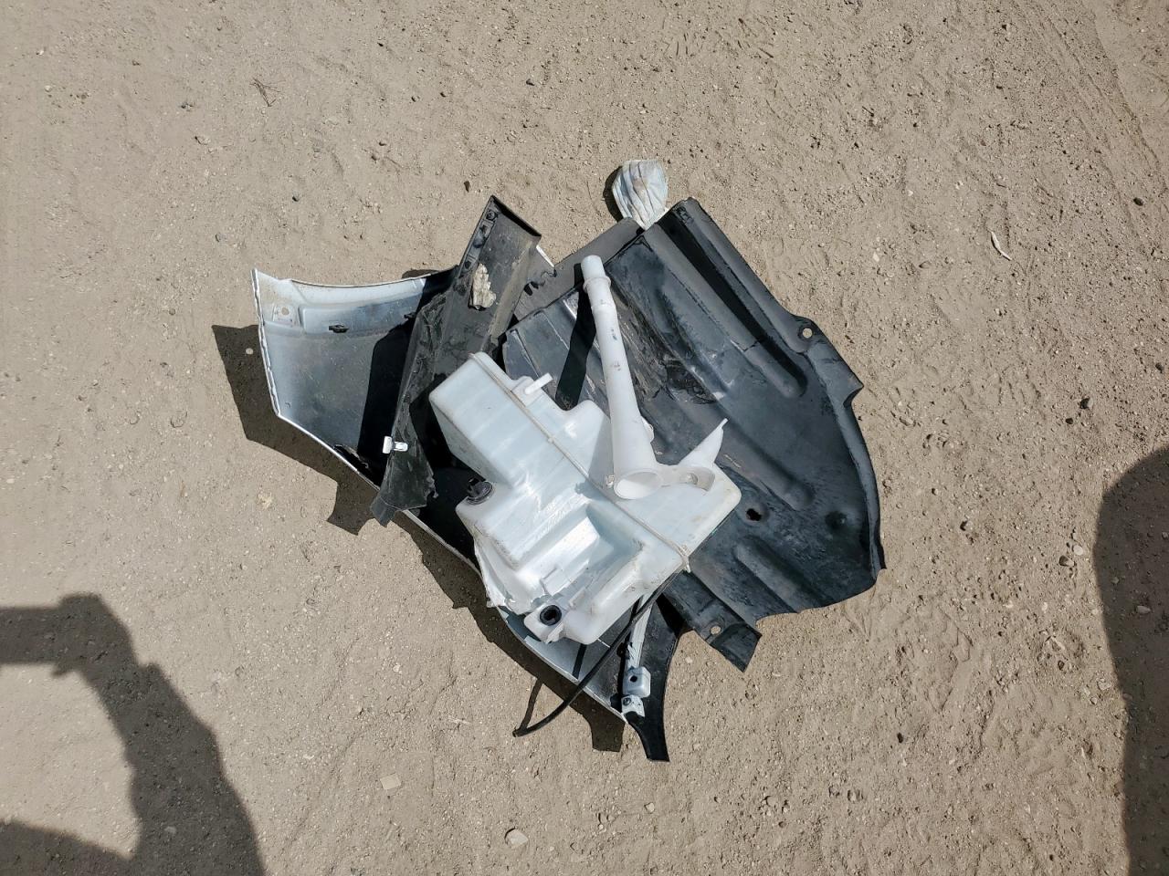 2024 Toyota Corolla Cross L VIN: 7MUAAAAG0RV075591 Lot: 83822845