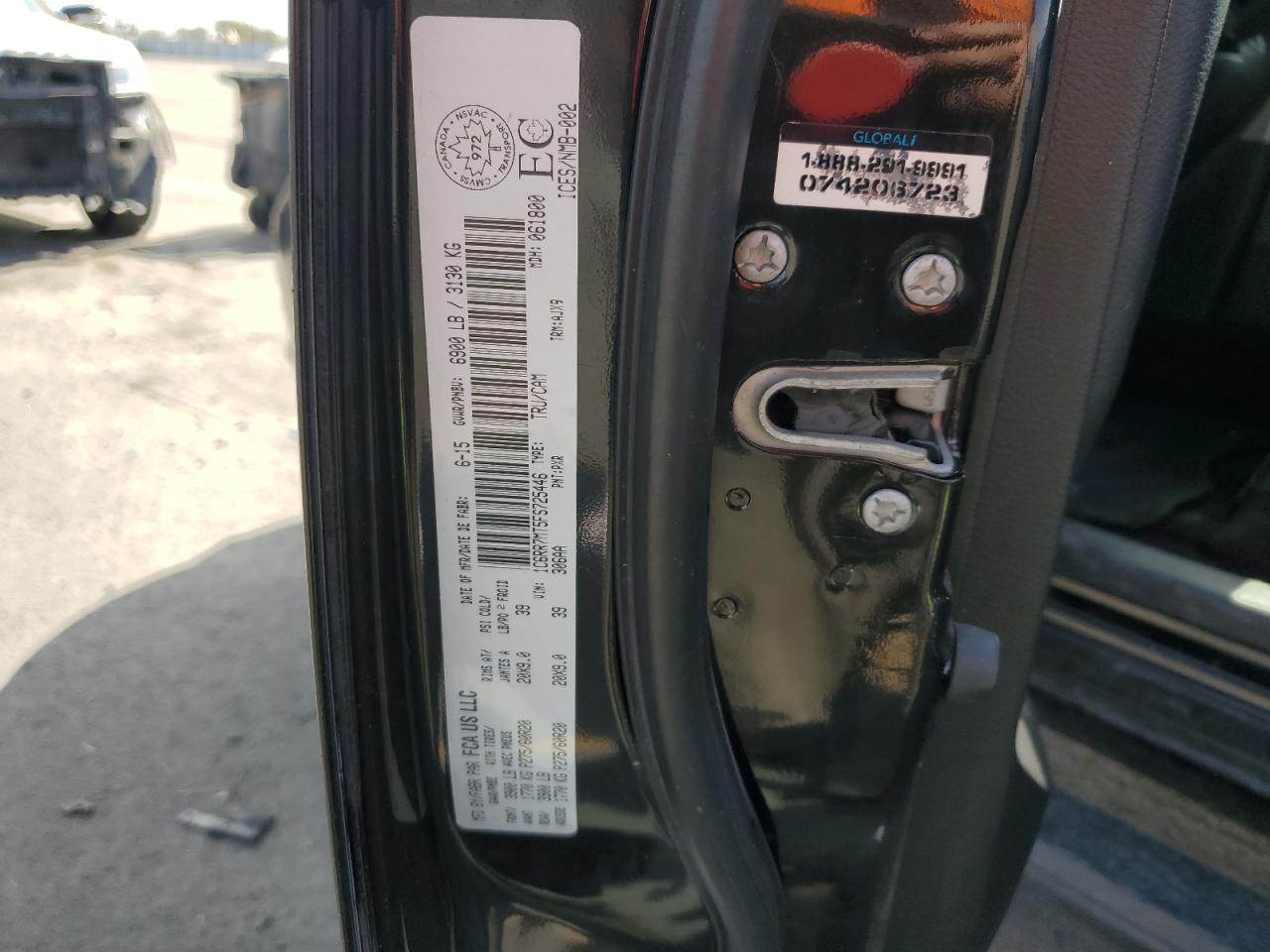 2015 Ram 1500 Sport VIN: 1C6RR7MT5FS725446 Lot: 81599145