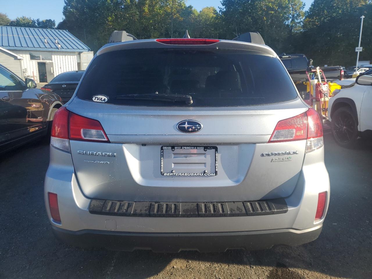 2012 Subaru Outback 2.5I Limited VIN: 4S4BRBLC6C3296558 Lot: 83873695