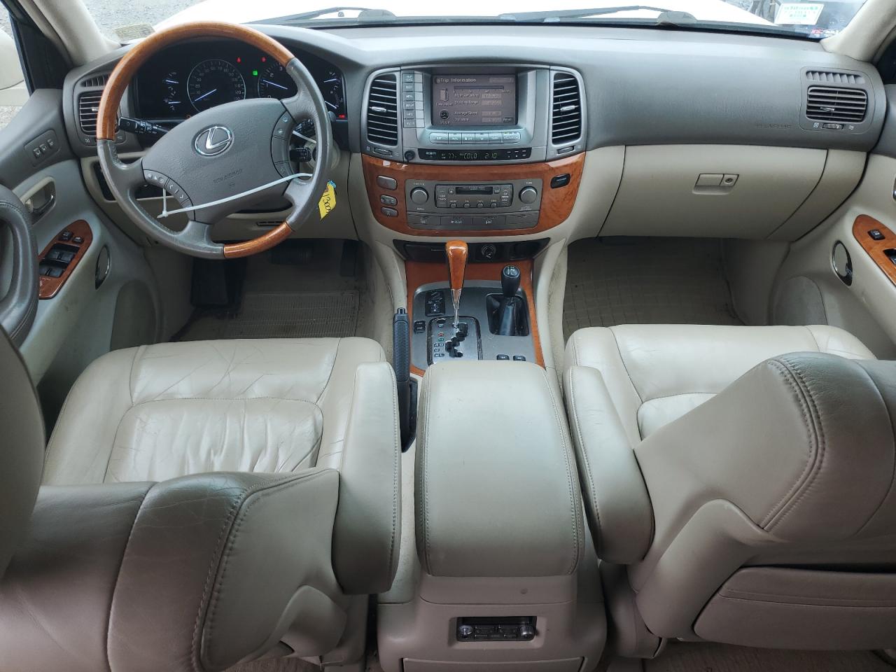 2005 Lexus Lx 470 VIN: JTJHT00W853553559 Lot: 84012655