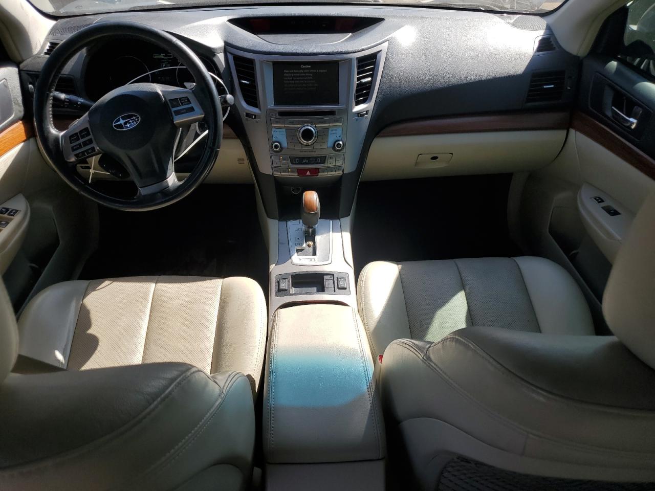 2014 Subaru Outback 2.5I Limited VIN: 4S4BRCMC9E3203538 Lot: 81869625