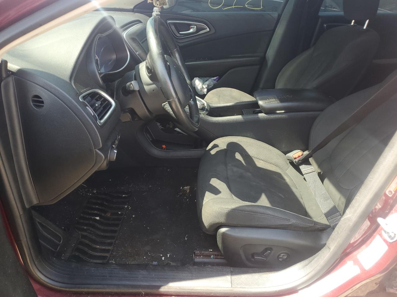 2017 Chrysler 200 Lx VIN: 1C3CCCFBXHN500913 Lot: 70627965