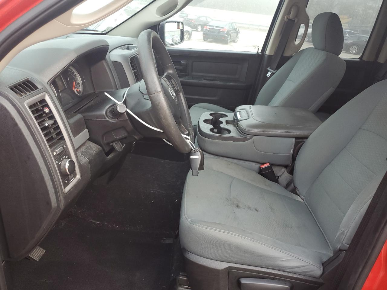 2018 Ram 1500 St VIN: 1C6RR6FG5JS324773 Lot: 84241035