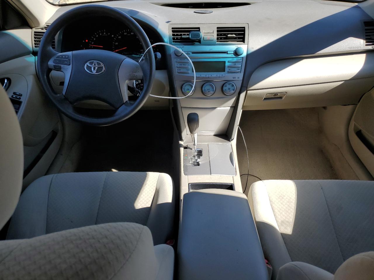 2009 Toyota Camry Base VIN: 4T1BE46K29U357093 Lot: 69989505