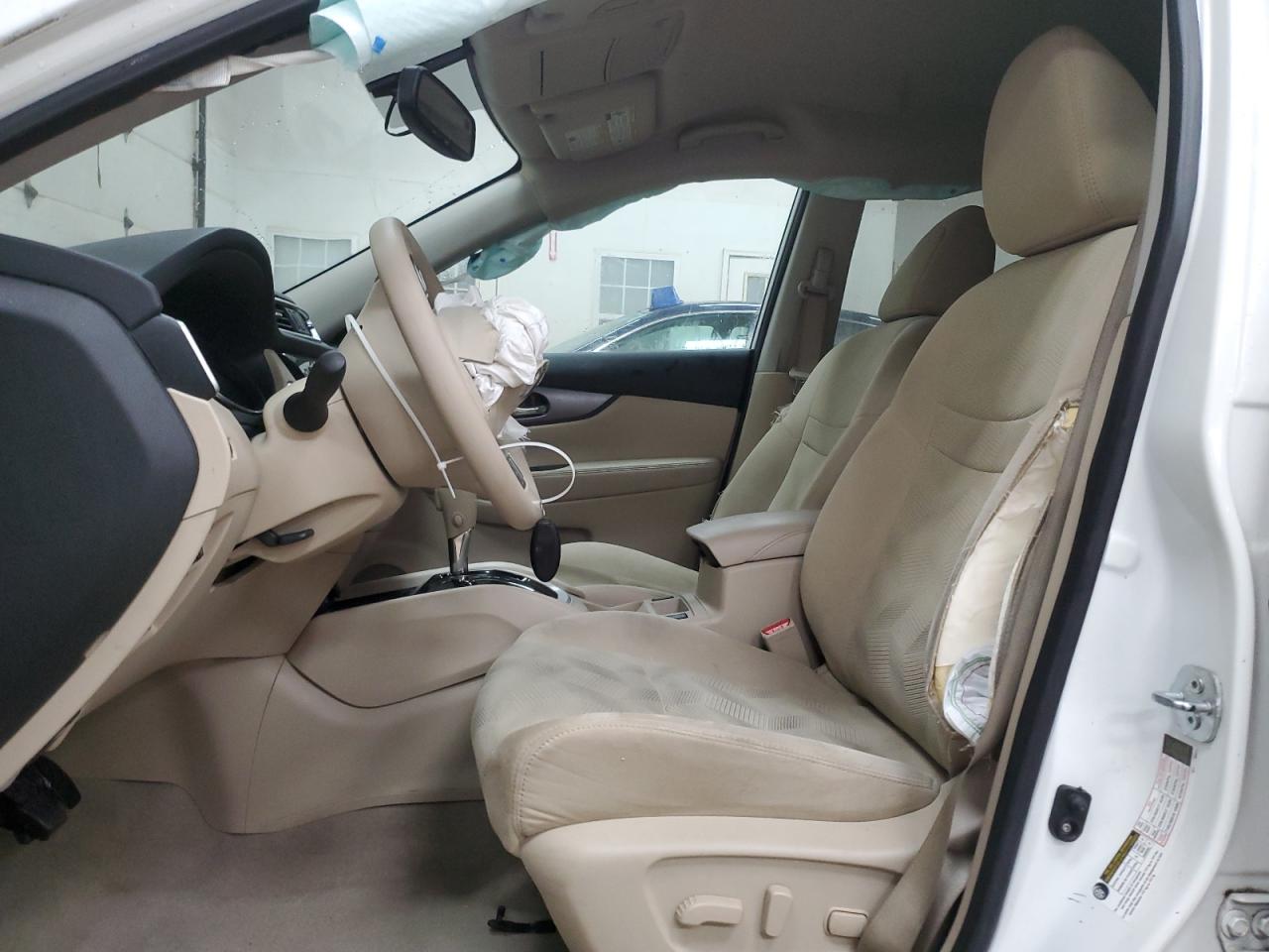 2015 Nissan Rogue S VIN: 5N1AT2MT1FC889132 Lot: 81407225