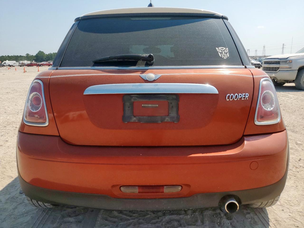 2011 Mini Cooper VIN: WMWSU3C52BT251090 Lot: 91665685