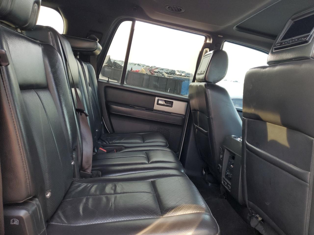 2011 Ford Expedition Limited VIN: 1FMJU2A55BEF07427 Lot: 82109525