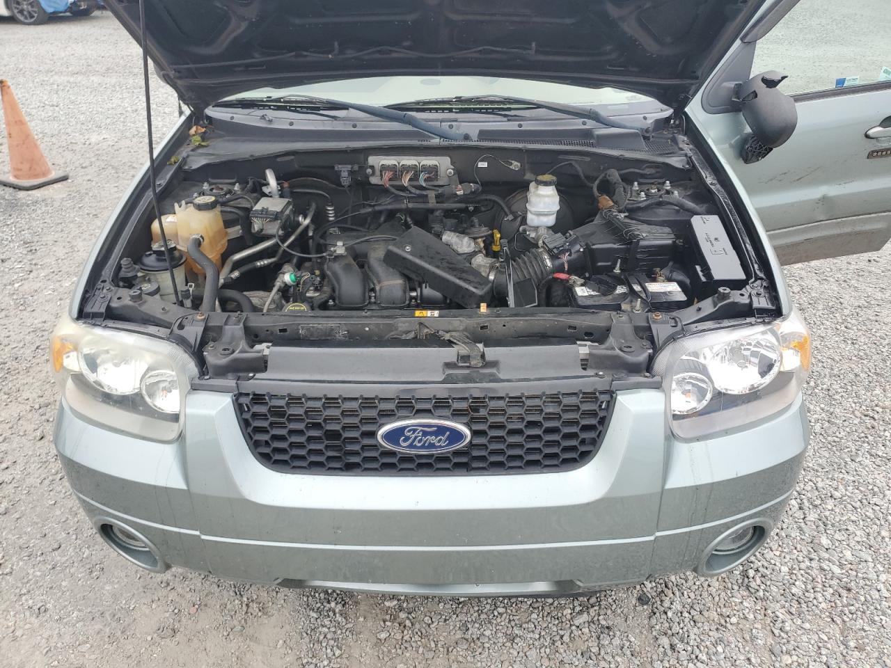 2006 Ford Escape Limited VIN: 1FMYU04126KC34630 Lot: 80032545