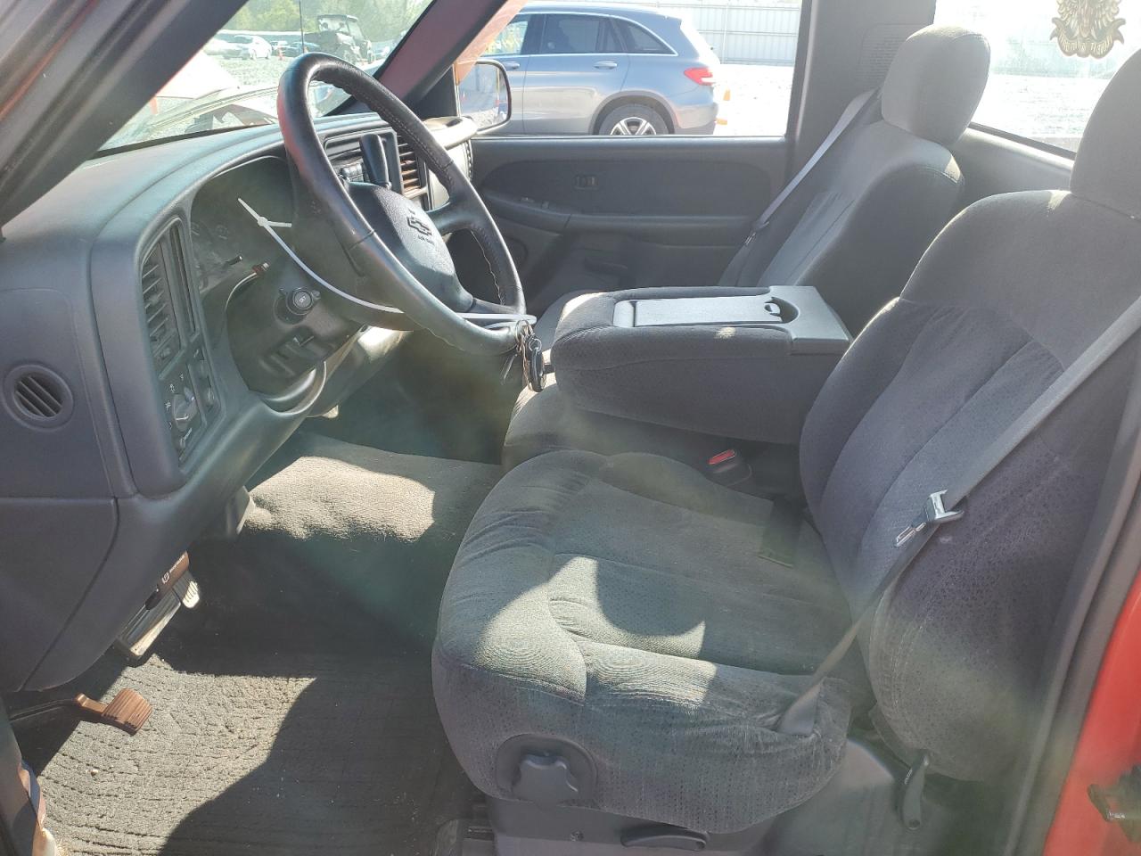 1999 Chevrolet Silverado C1500 VIN: 1GCEC14T6XE156614 Lot: 84184505