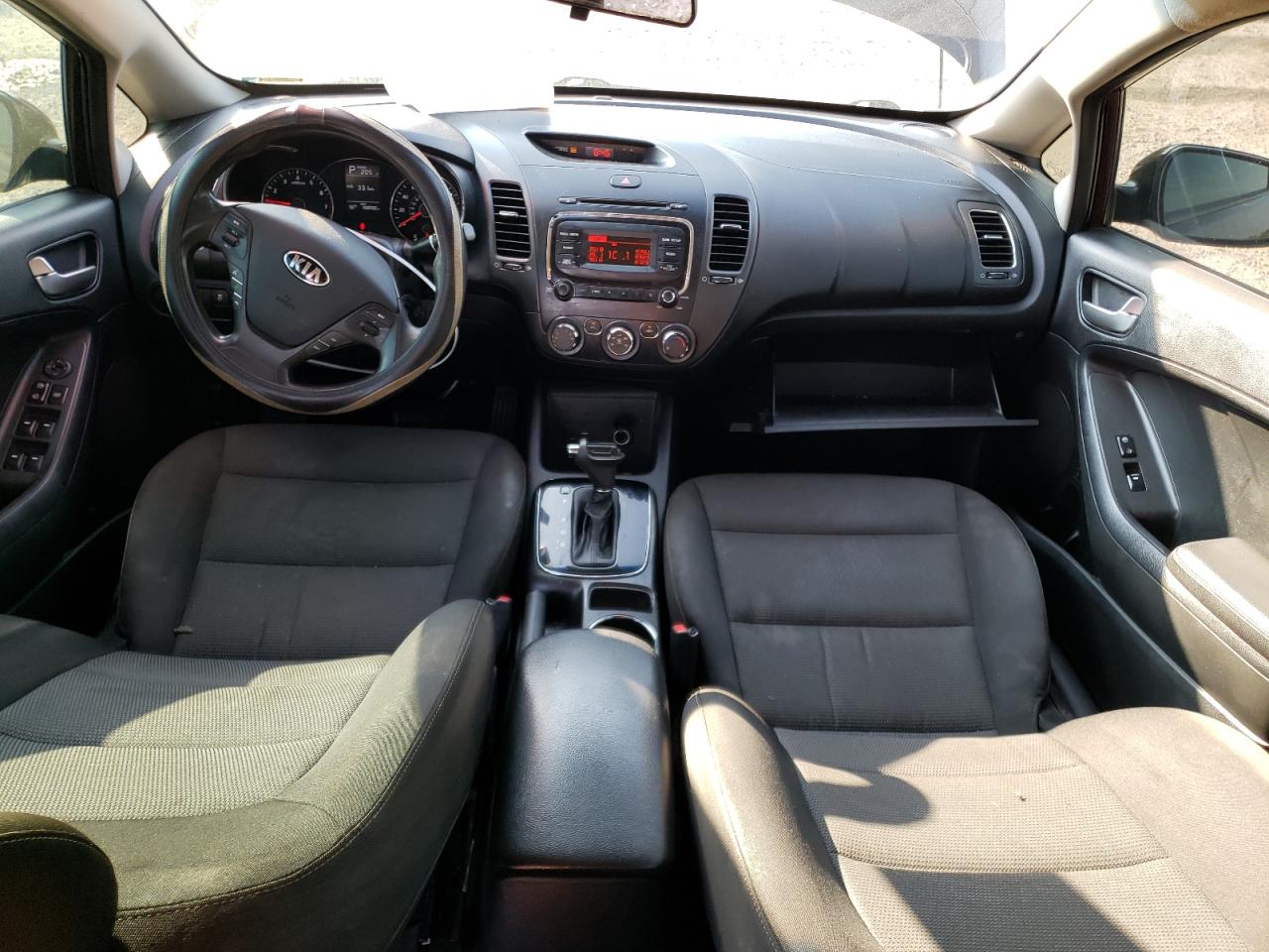 2017 Kia Forte Lx VIN: 3KPFK4A7XHE016071 Lot: 72008095