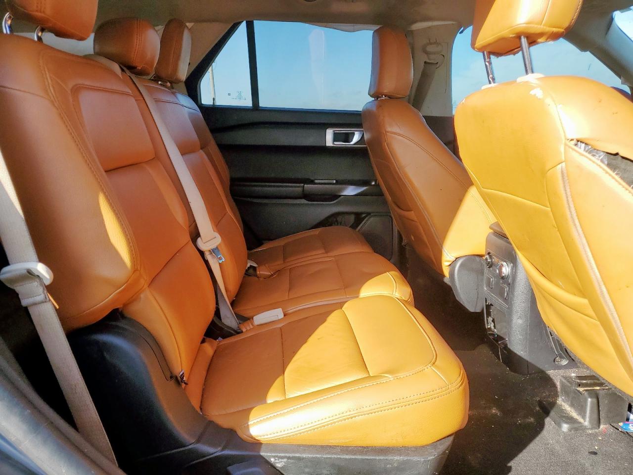 2021 Ford Explorer VIN: 1FMSK7BH1MGA81520 Lot: 83815655