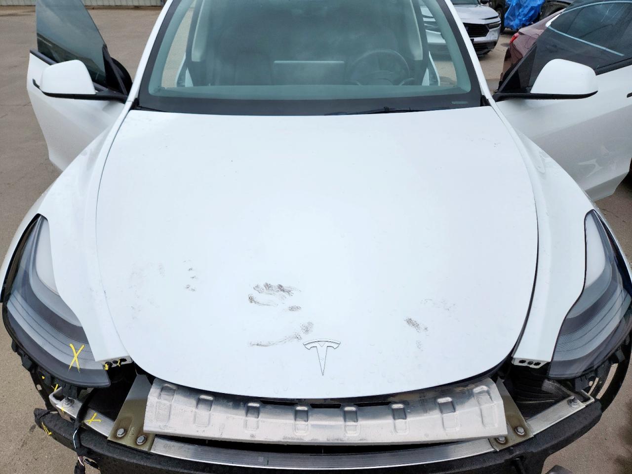 2023 Tesla Model Y VIN: 7SAYGAEE9PF625147 Lot: 70909645