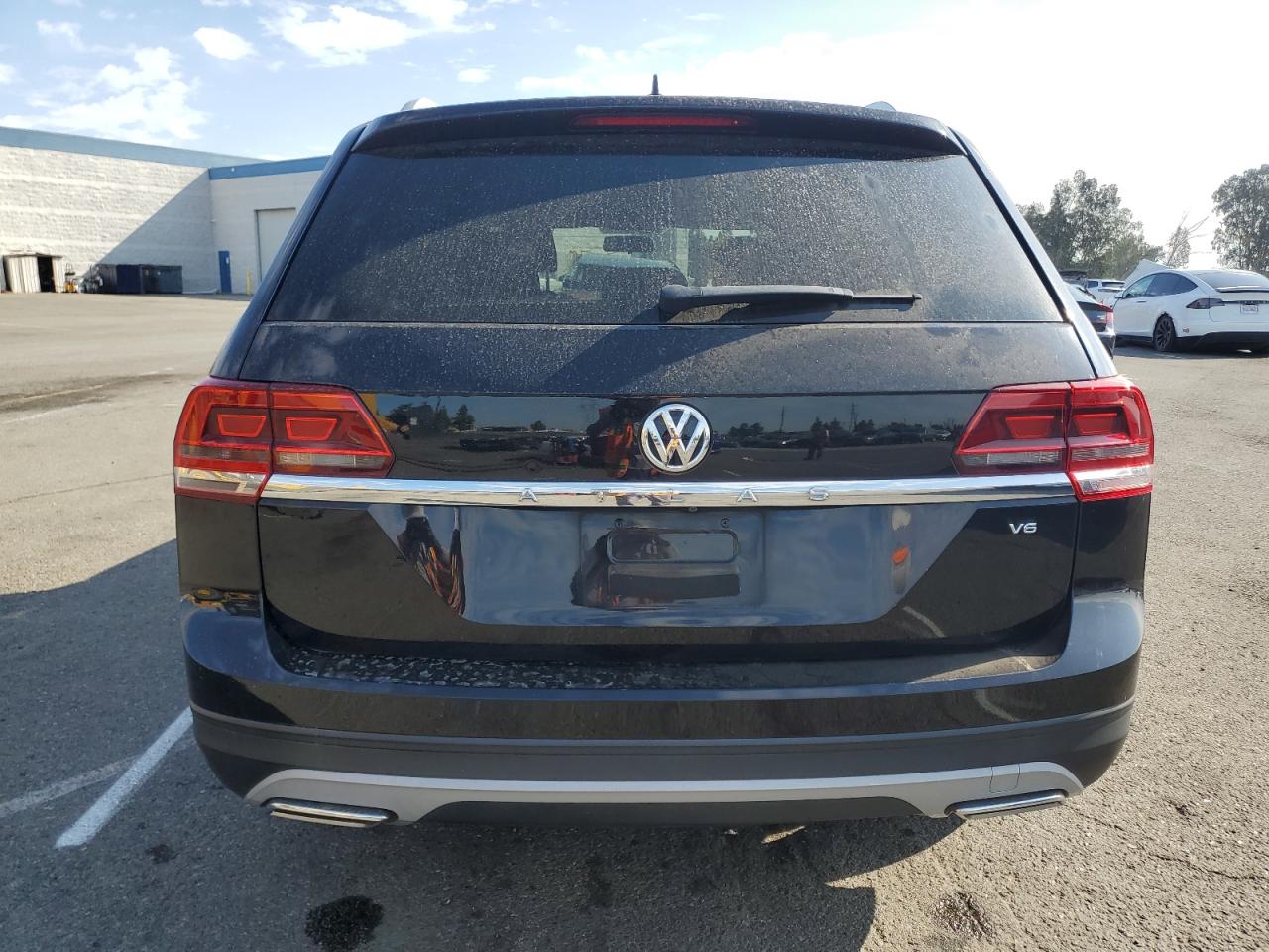 2018 Volkswagen Atlas S VIN: 1V2AR2CA6JC567807 Lot: 81568495