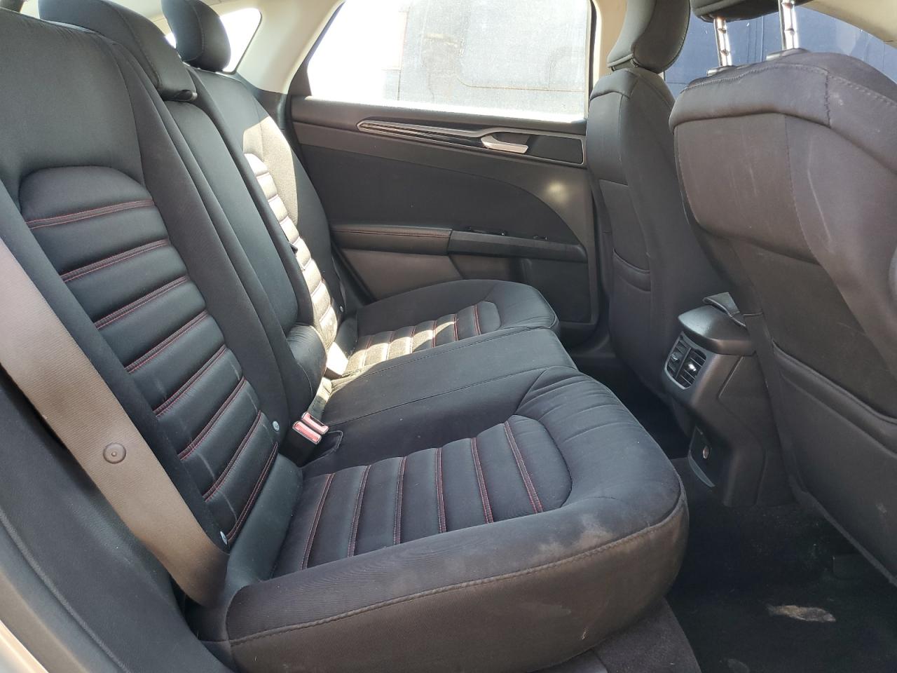 2015 Ford Fusion Se VIN: 3FA6P0H71FR301396 Lot: 80350845