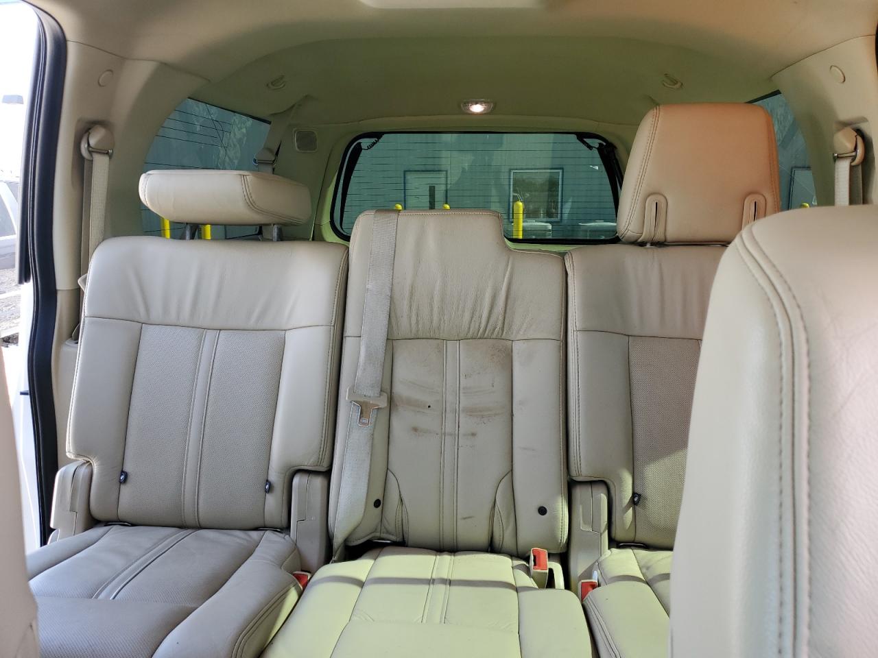 2015 Lincoln Navigator L VIN: 5LMJJ3JT8FEJ03084 Lot: 84768735