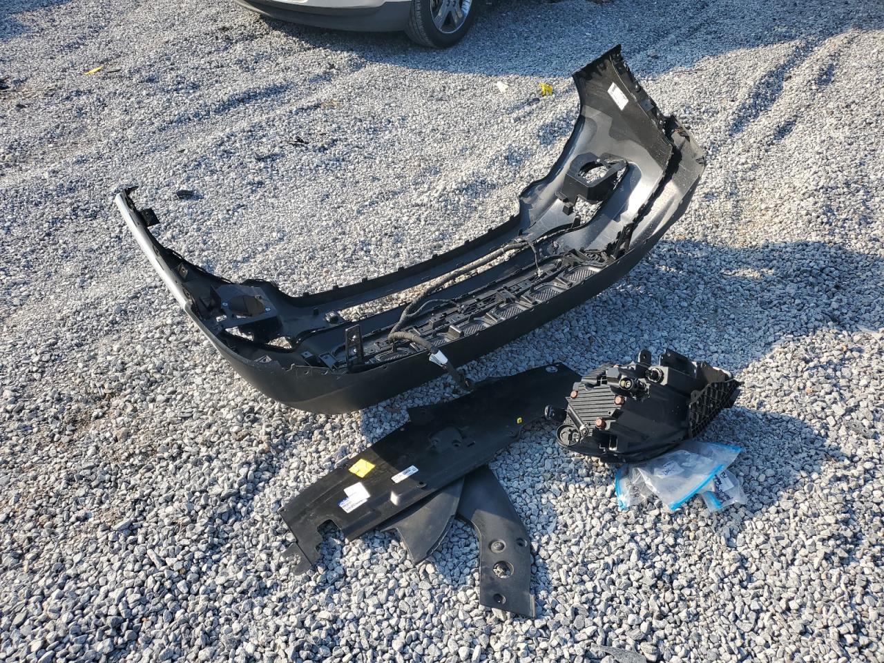 2022 Jeep Compass Latitude Lux VIN: 3C4NJDFB8NT221942 Lot: 80397045