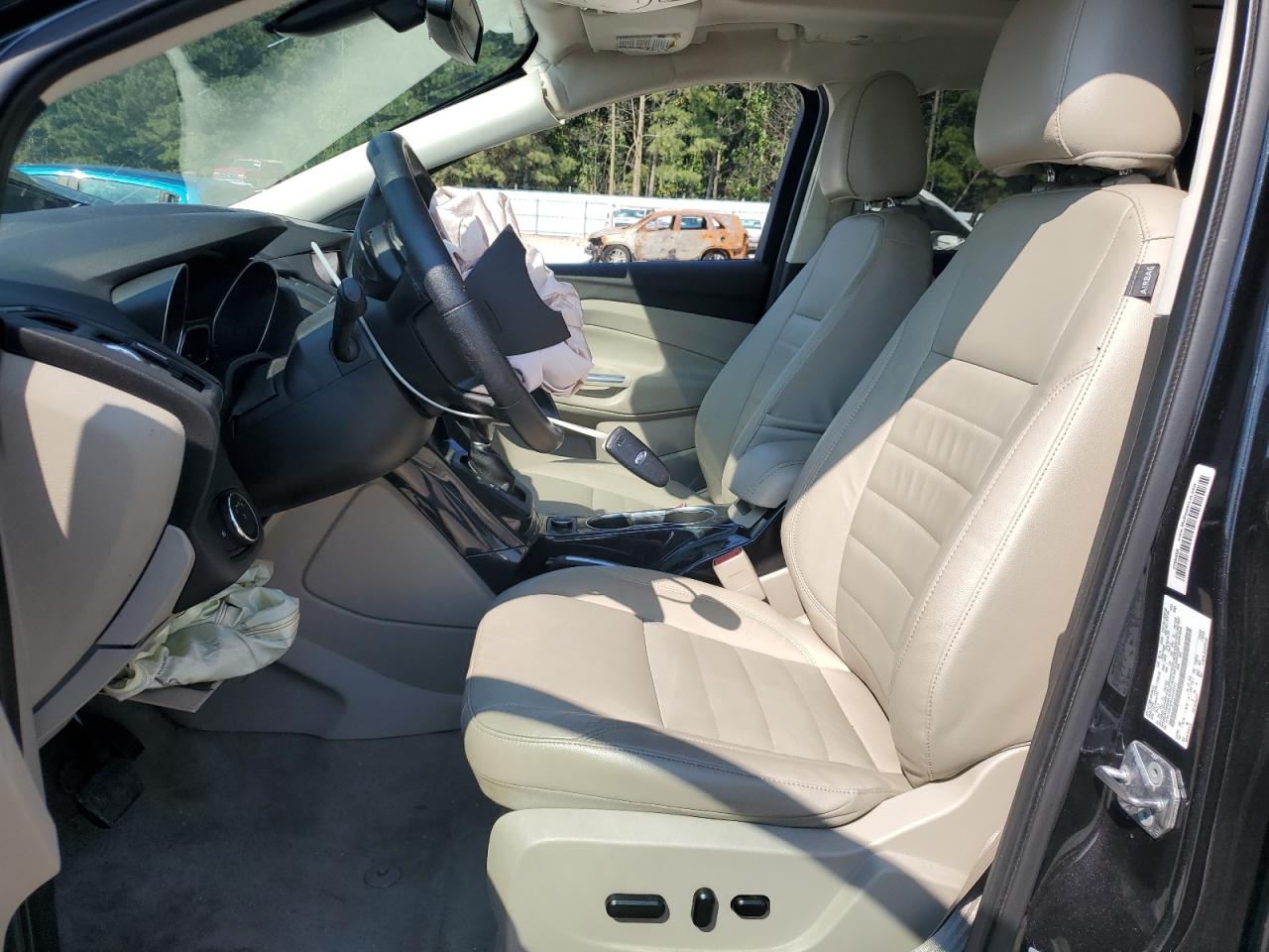 2014 Ford Escape Titanium VIN: 1FMCU9J97EUE32213 Lot: 81614935