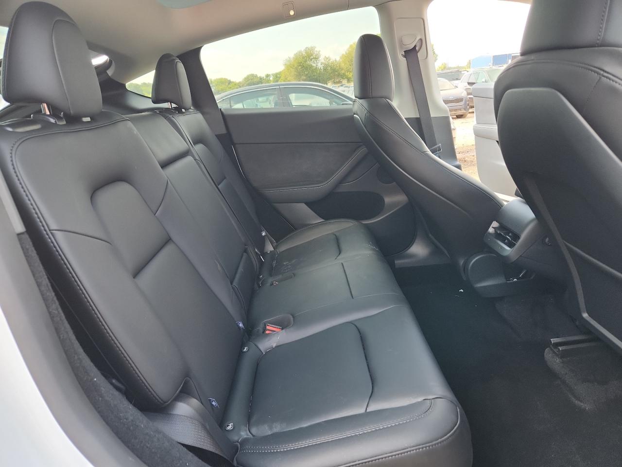 2025 Tesla Model Y VIN: 7SAYGDEE3SF295788 Lot: 71168615