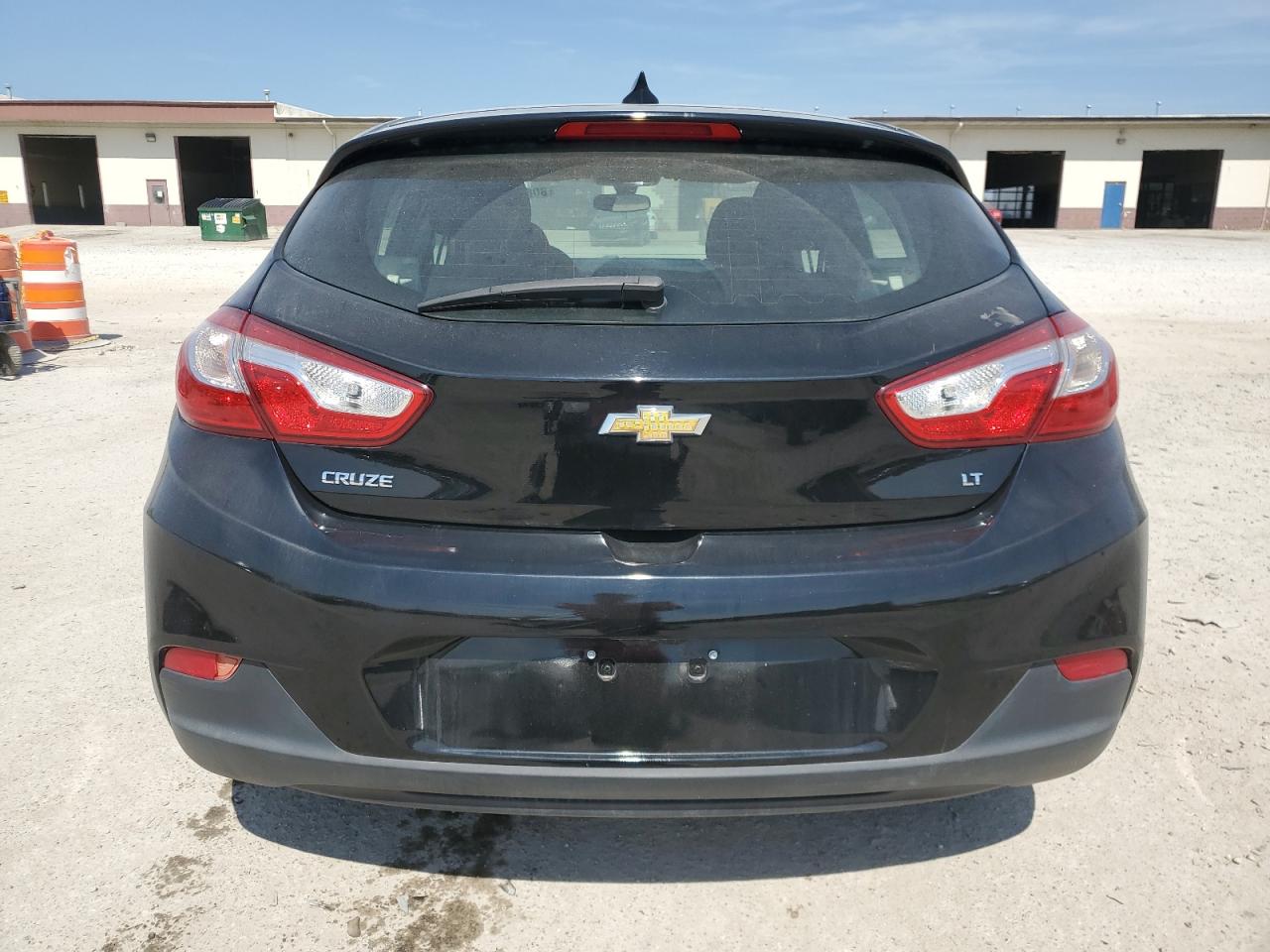 2017 Chevrolet Cruze Lt VIN: 3G1BE6SM8HS520098 Lot: 80851995