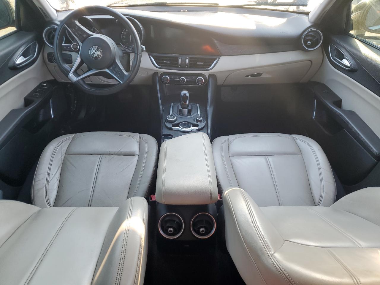 2019 Alfa Romeo Giulia VIN: ZARFAMAN0K7598552 Lot: 81636325