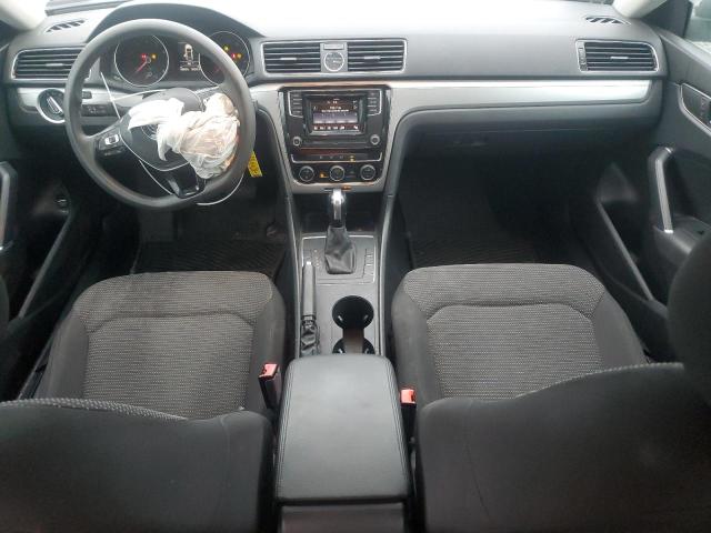  VOLKSWAGEN PASSAT 2017 Szary