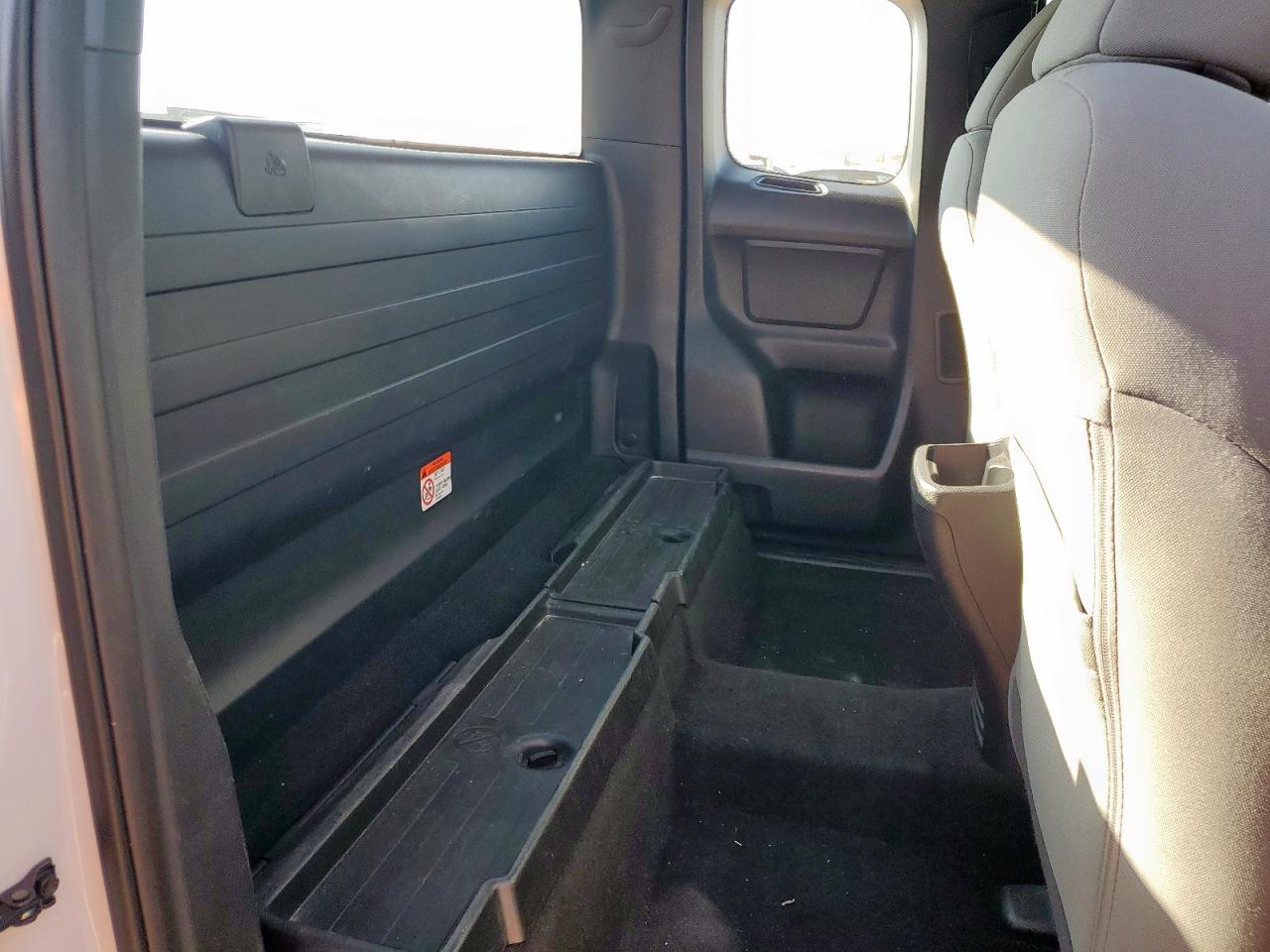 2017 Toyota Tacoma Access Cab VIN: 5TFRX5GN9HX083271 Lot: 81629045